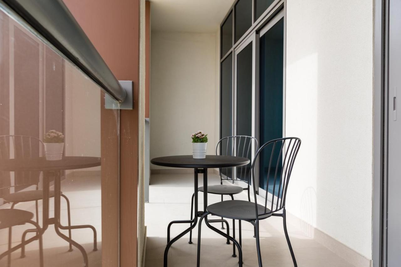 Higuests Vacation Homes - Dubai Wharf Экстерьер фото
